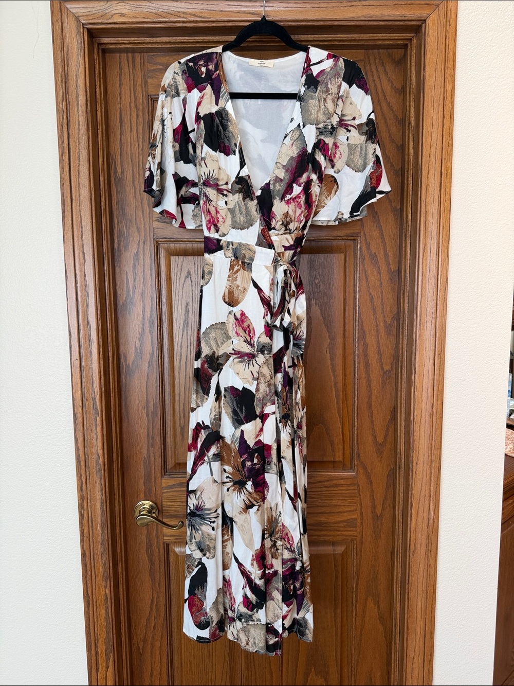 Entro Elegant Floral Wrap Dress in Ivory and Berry
